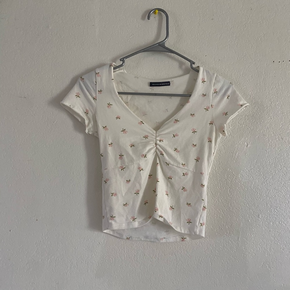 Brandy Melville crop top